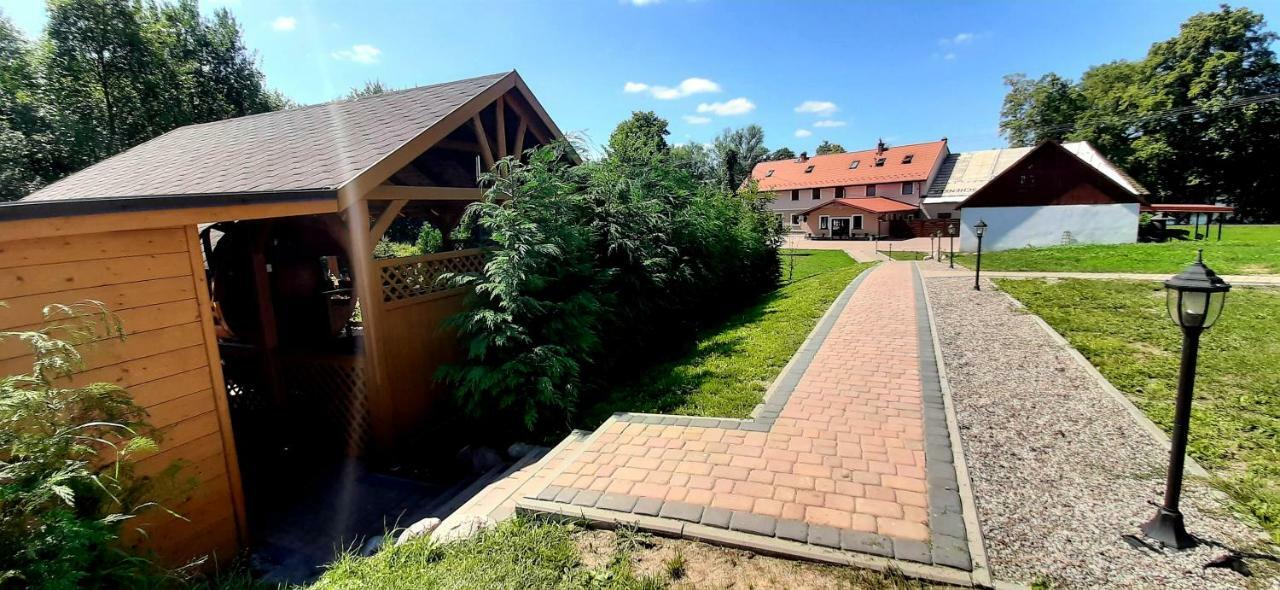 Zajazd Zamkowy - Schlossgasthof Krąg Exteriör bild